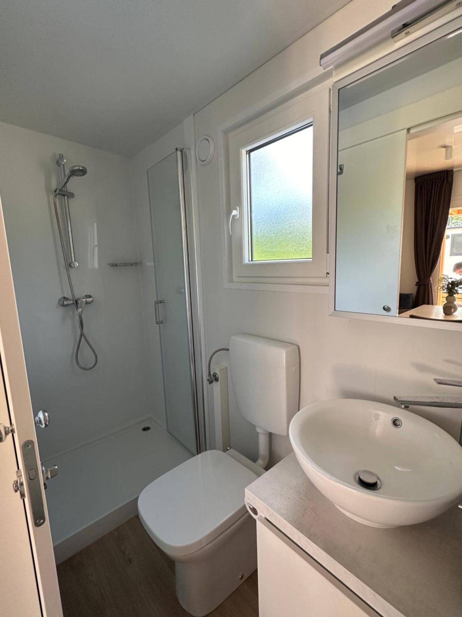 Mobile Home - Sea La Vie บีโอกราดนาโมรู ภายนอก รูปภาพ